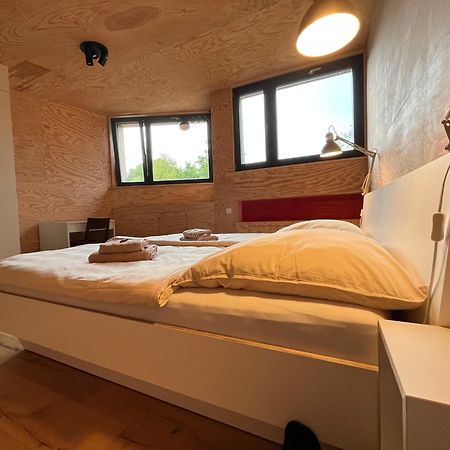 Grosse Wohnung Mit Loggia Templin Εξωτερικό φωτογραφία