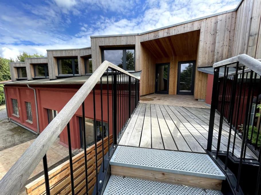 Grosse Wohnung Mit Loggia Templin Εξωτερικό φωτογραφία