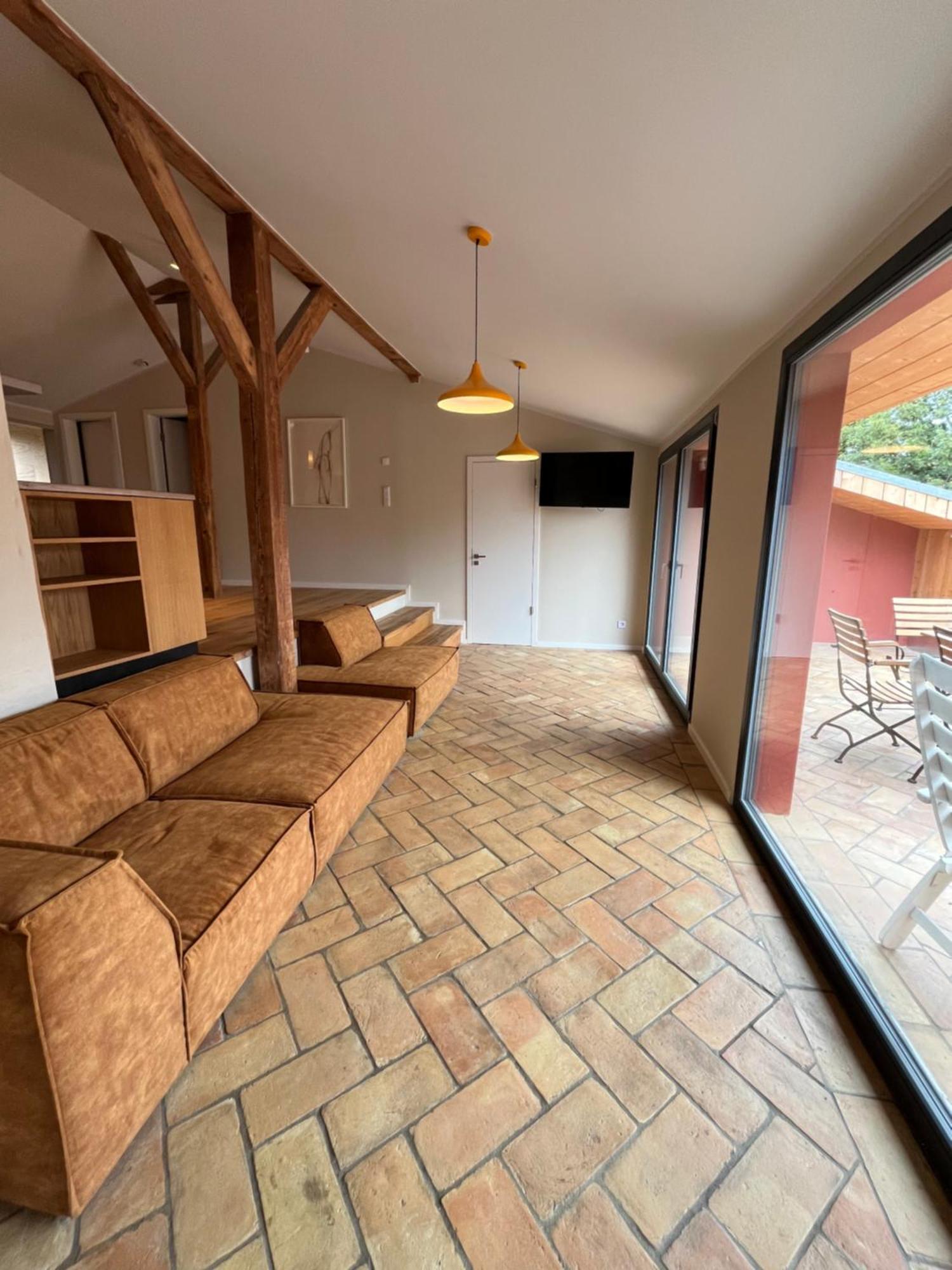Grosse Wohnung Mit Loggia Templin Εξωτερικό φωτογραφία